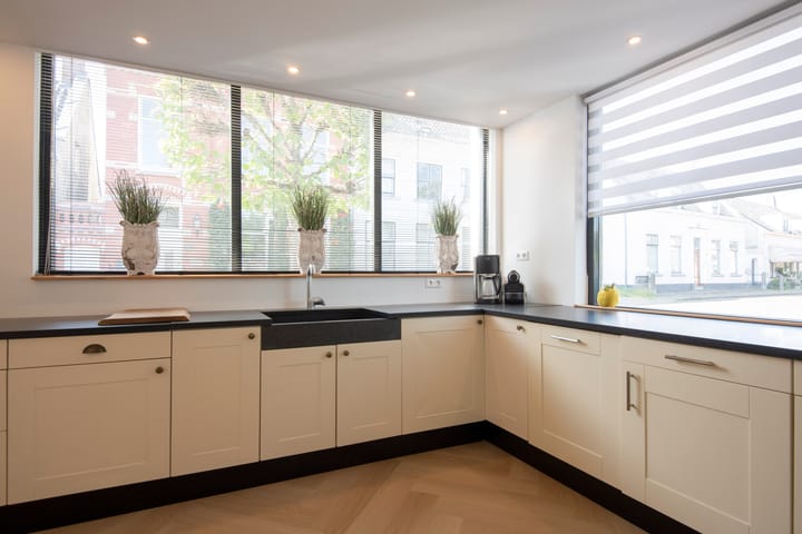 Foto 16 van Voorstraat 75