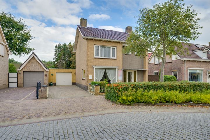 Bekijk foto 1 van Bremstraat 64