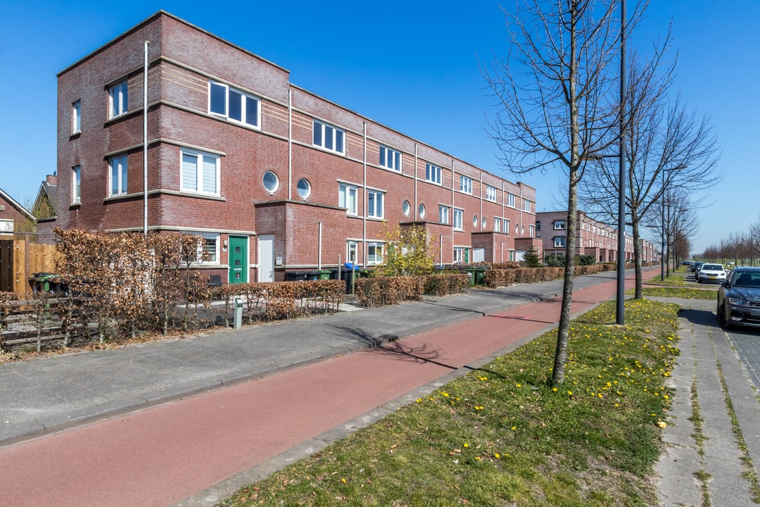 Huis verhuurd: Laan van Magisch Realisme 39 3059 VJ Rotterdam [funda]