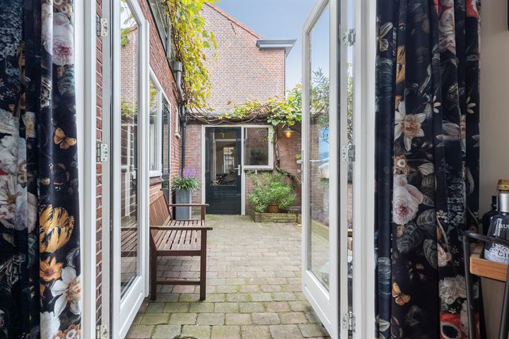 View photo 12 of Rollandstraat 36