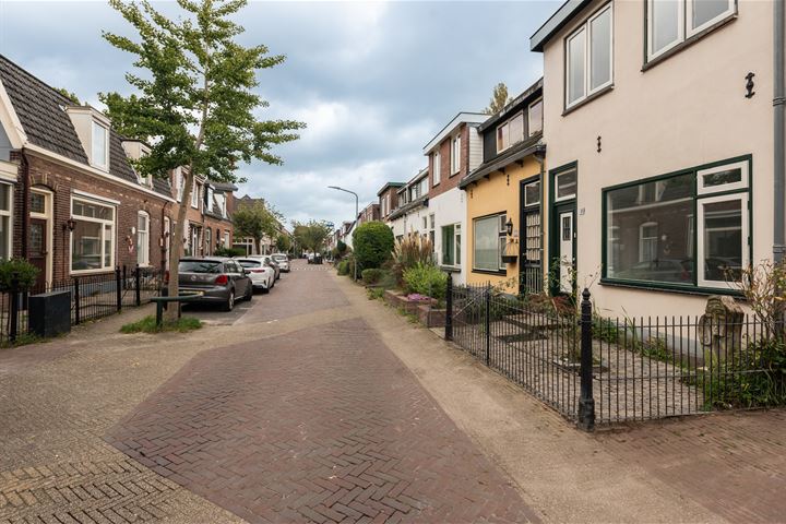 View photo 20 of Bakkerstraat 10