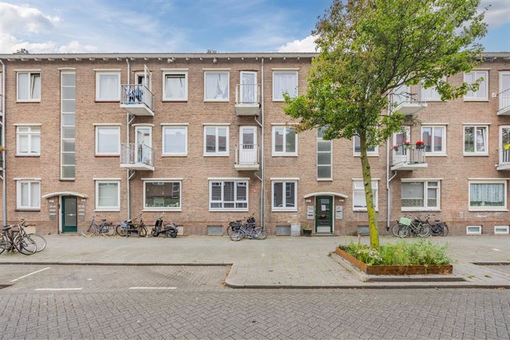 Bekijk foto 2 van Klaverstraat 63-B