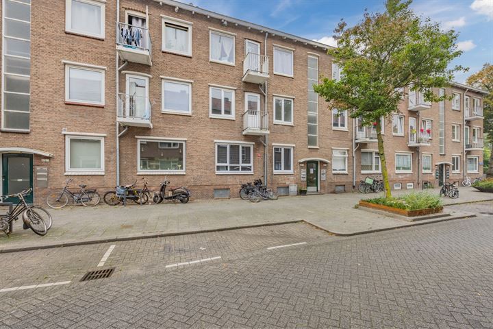 Bekijk foto 1 van Klaverstraat 63-B