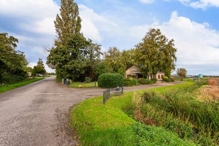 Bekijk foto 46 van Kloosterweg 23