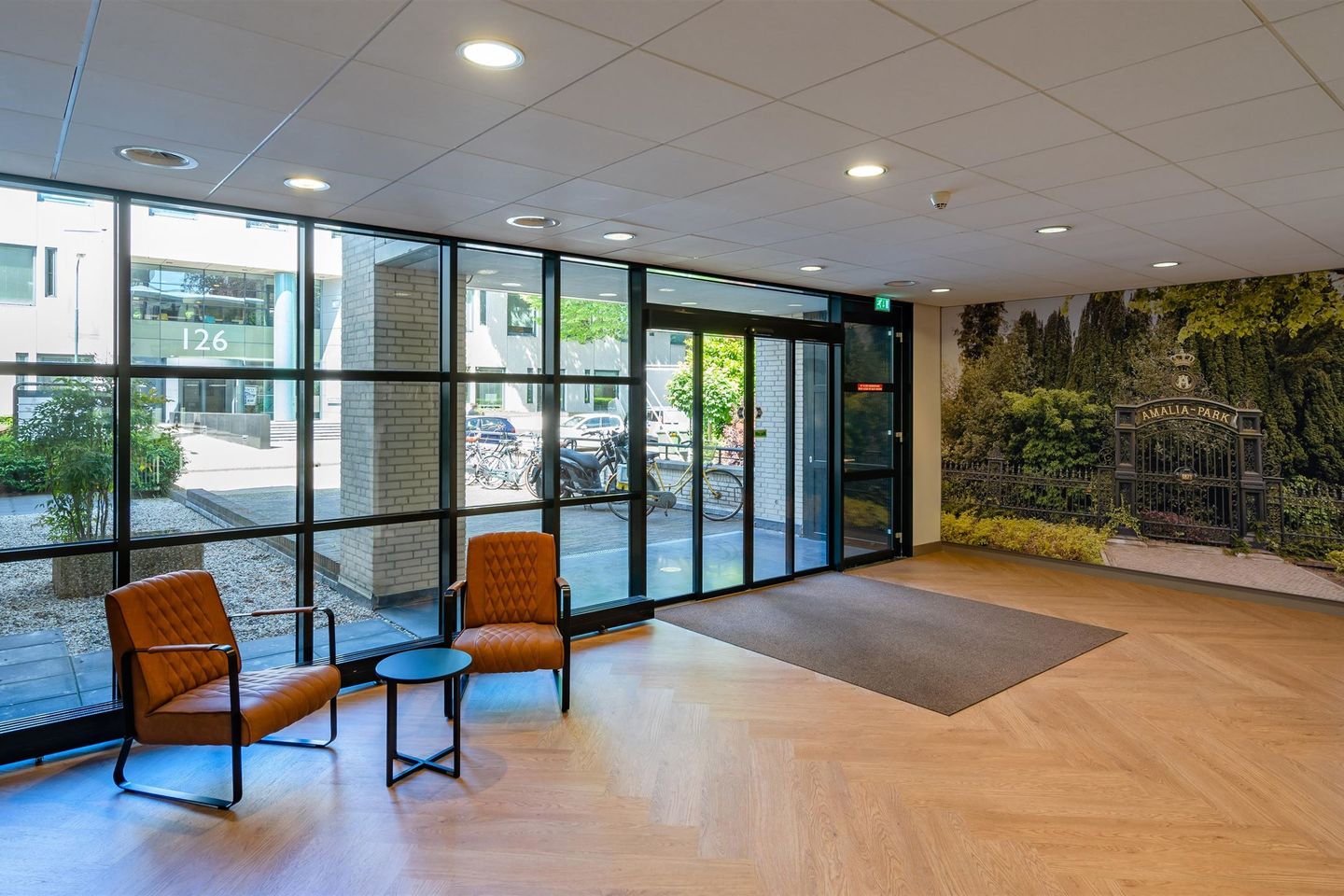 Bekijk foto 5 van Amalialaan 41