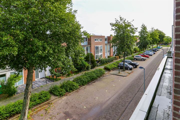 Bekijk foto 30 van Krakeendstraat 37