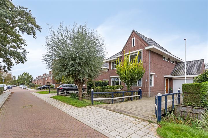 Bekijk foto 32 van Burg. S. Schagenstraat 1-B