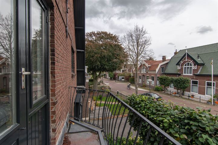 View photo 33 of Dorpsstraat 17