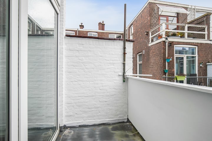 Bekijk foto 15 van Seringenstraat 8