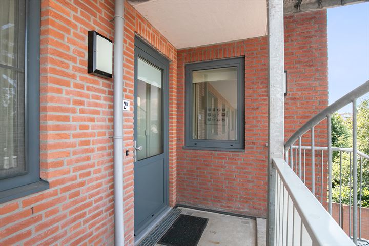 Bekijk foto 27 van Van Liedekerkestraat 52-B