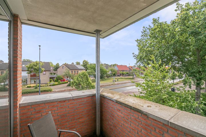 Bekijk foto 30 van Van Liedekerkestraat 52-B