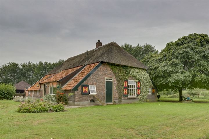 Bekijk foto 1 van Vennenbergweg 1