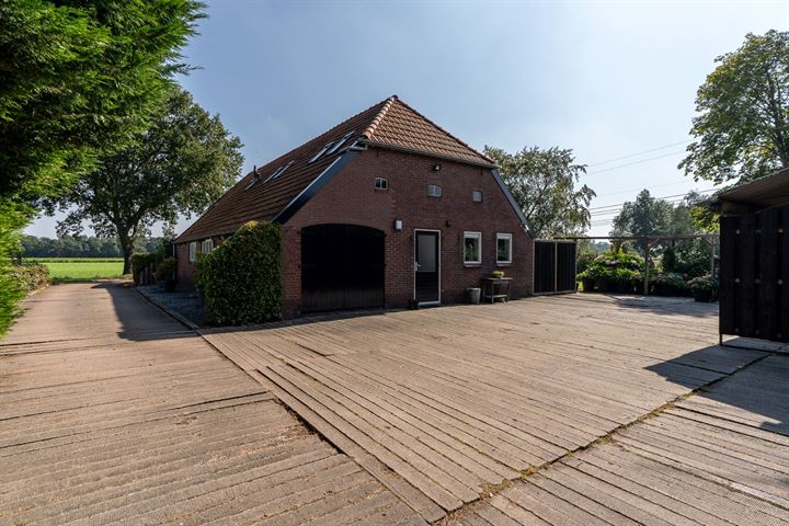 View photo 37 of Beneden Veensloot 39