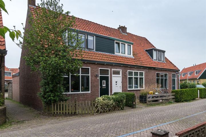 Bekijk foto 2 van Beetgumerstraat 41