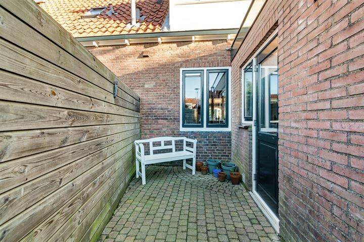 View photo 29 of Beetgumerstraat 41