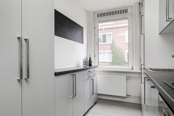 Bekijk foto 12 van Poggenbeekstraat 11-1