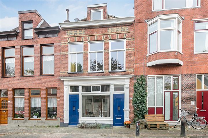 Bekijk foto 1 van Warmoesstraat 15