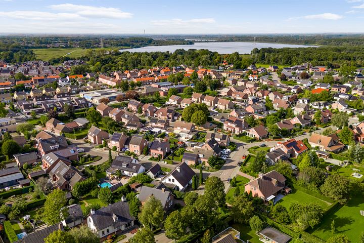 Bekijk foto 3 van Veldstraat 14