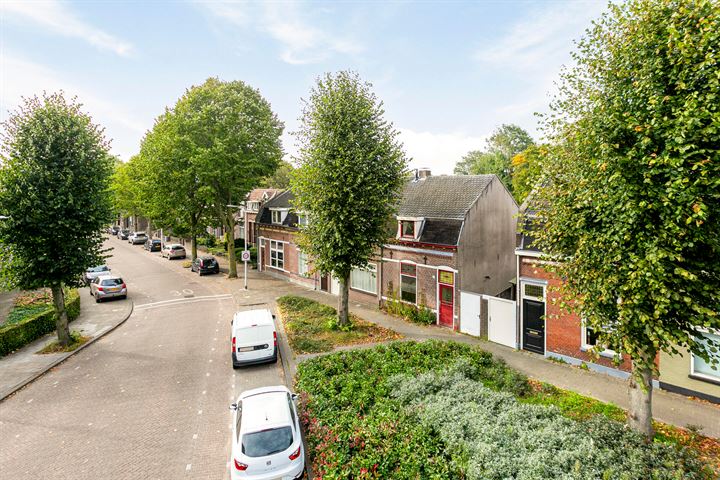 Bekijk foto 3 van Generaal Winkelmanstraat 5