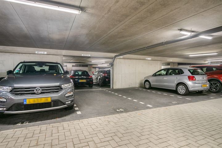 Bekijk foto 34 van Prins Frederikplein 323