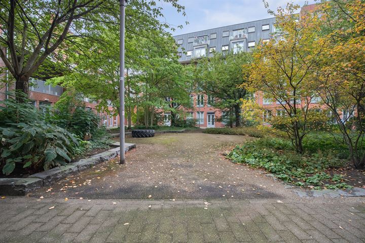 Bekijk foto 38 van Prins Frederikplein 323