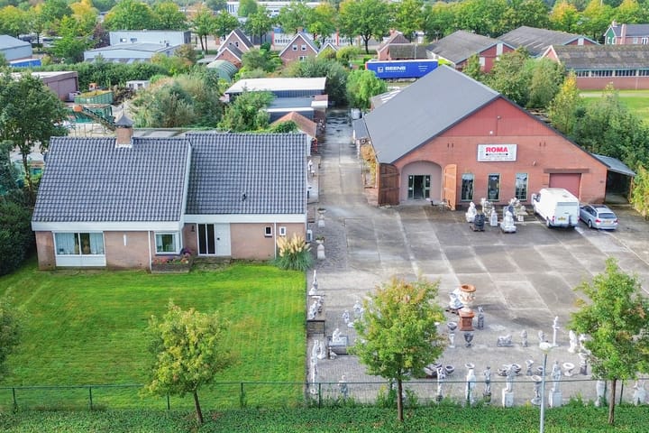 Photo 1 of Veenstraat 16