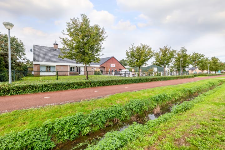 Photo 15 of Veenstraat 16