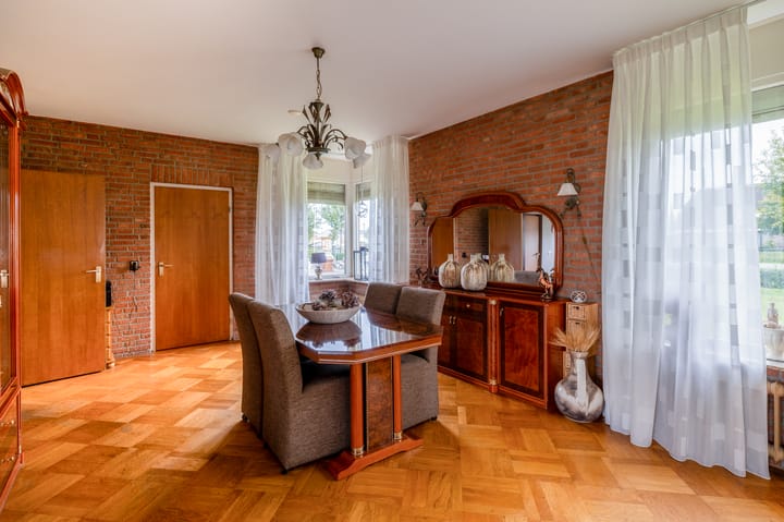 Photo 24 of Veenstraat 16