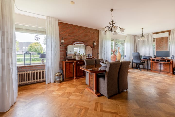 Photo 23 of Veenstraat 16