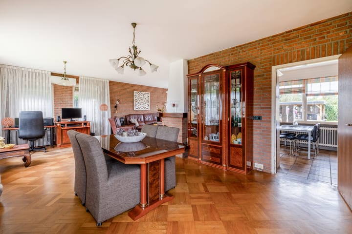 Photo 25 of Veenstraat 16