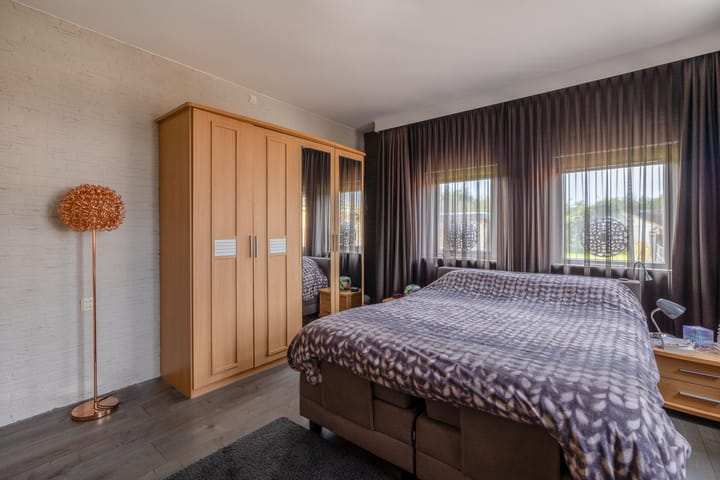 Photo 30 of Veenstraat 16