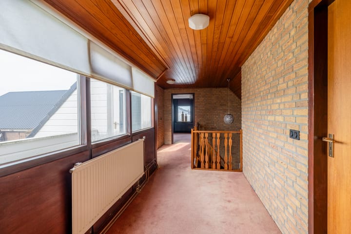 Photo 38 of Veenstraat 16