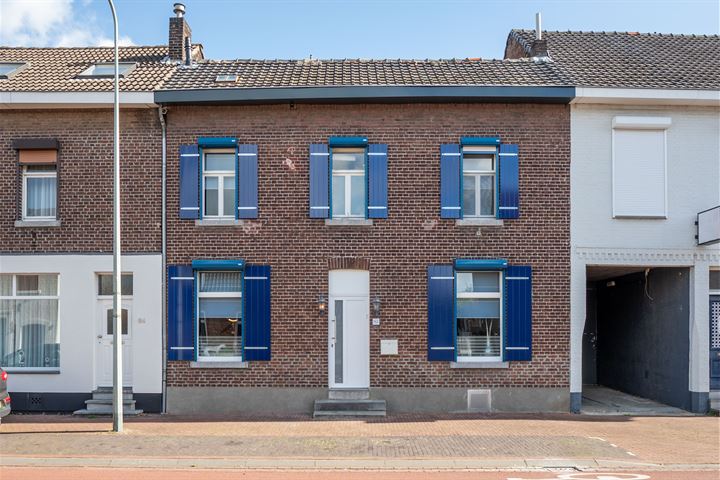 Bekijk foto 1 van Ambyerstraat Noord 92