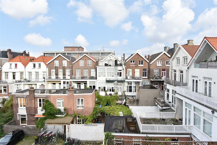 Bekijk foto 19 van Van Kinsbergenstraat 3-A