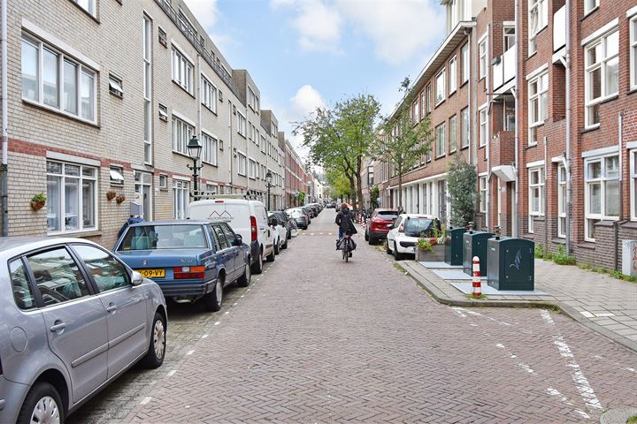 Bekijk foto 12 van Van Kinsbergenstraat 3-A