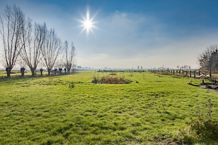 Bekijk foto 4 van Dorpsweg 60