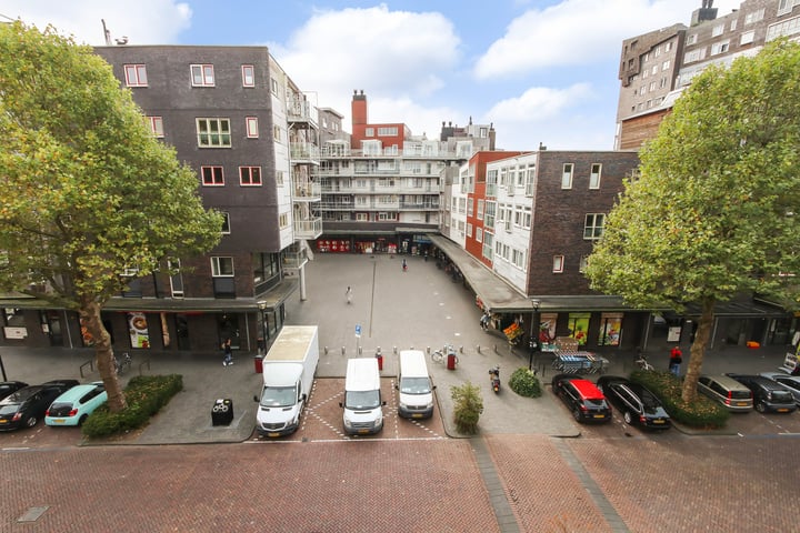 View photo 19 of Admiraalsplein 45