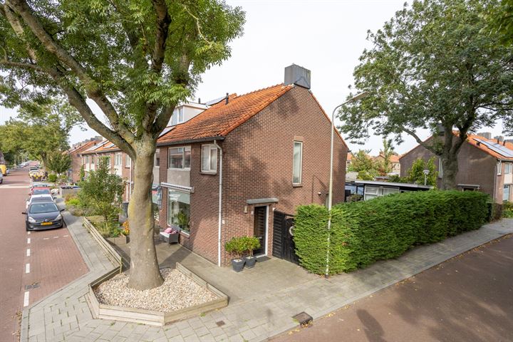 Bekijk foto 2 van Oranjestraat 53