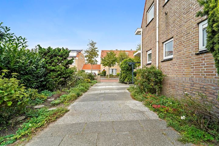 View photo 42 of Sijzenlaan 98