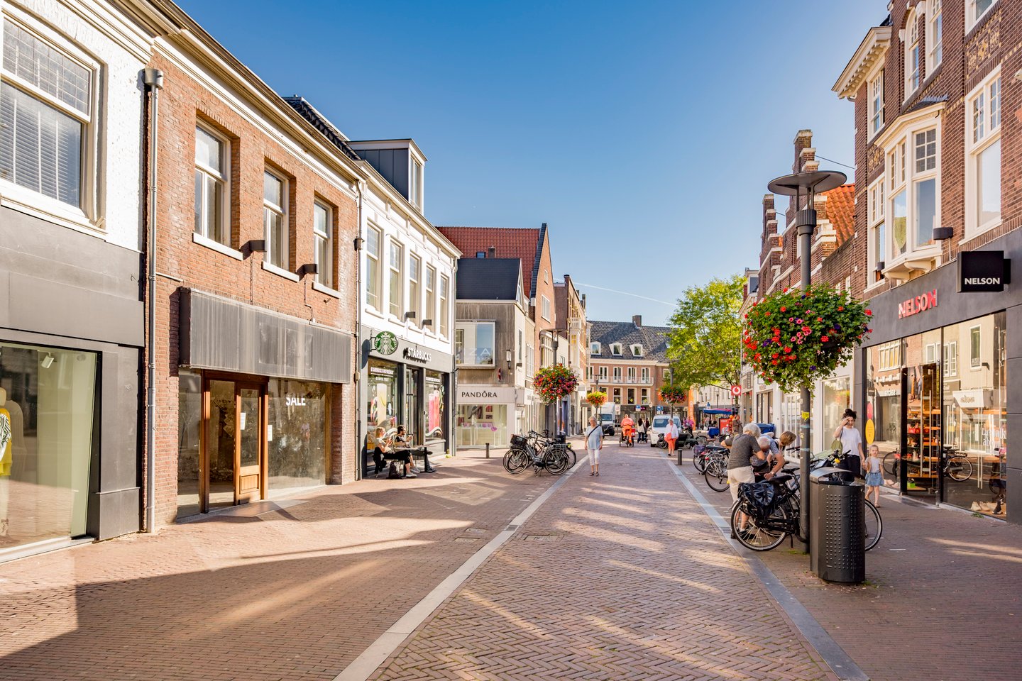 Bekijk foto 4 van Utrechtsestraat 17