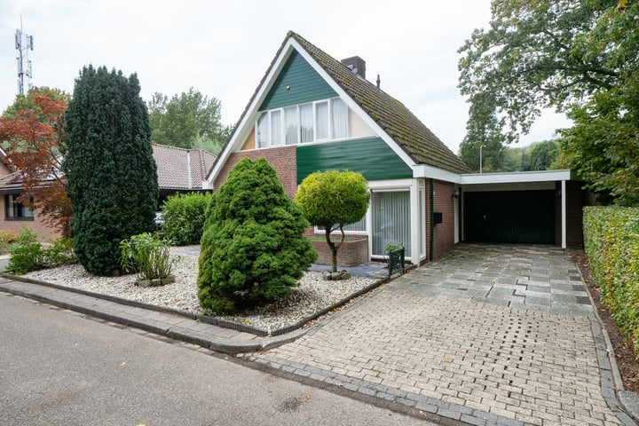 Bekijk foto 1 van Louis Bouwmeesterstraat 130