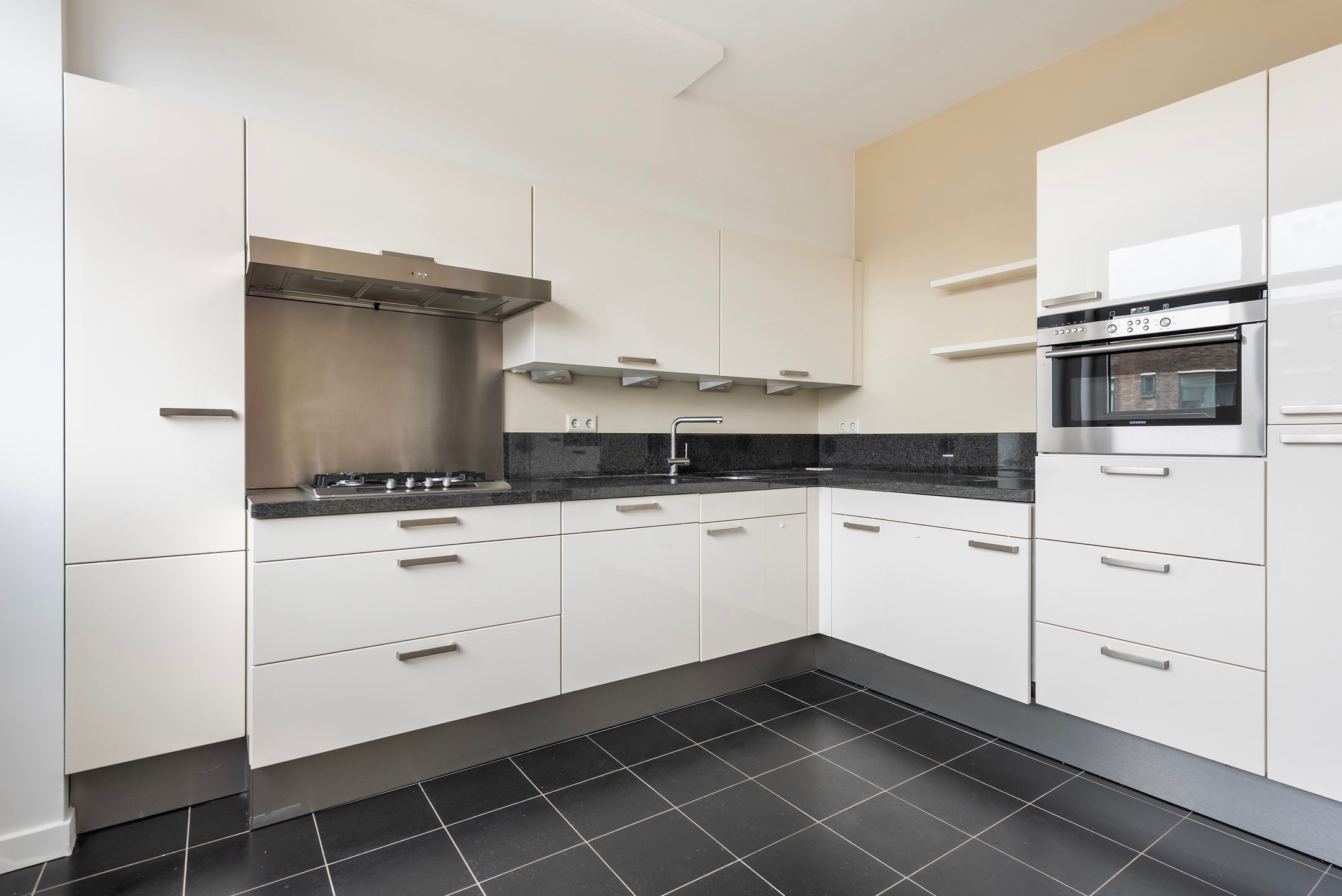 Foto 9 van Van Alkemadelaan 350-404