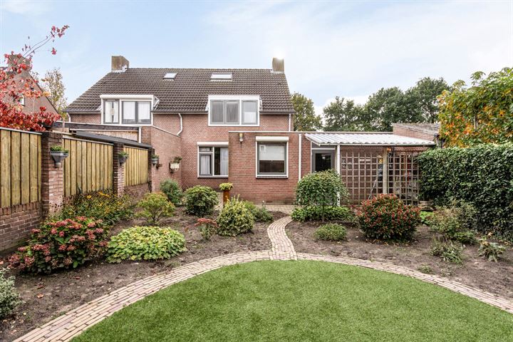 Bekijk foto 30 van Haverhof 12