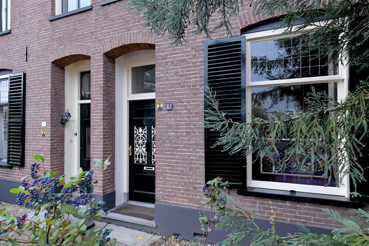 Bekijk foto 2 van Zutphensestraat 3