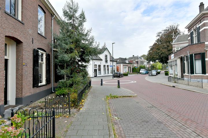 Bekijk foto 49 van Zutphensestraat 3