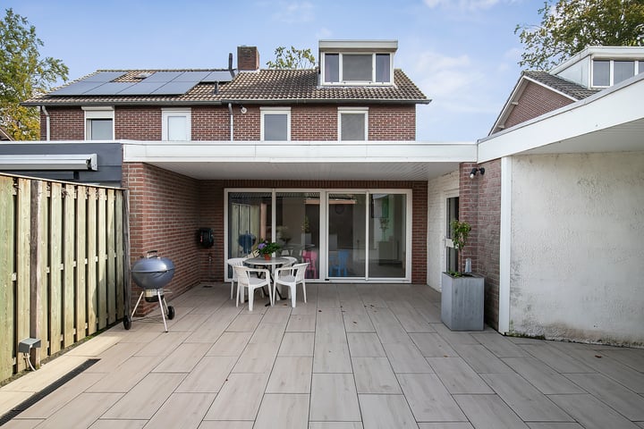 Bekijk foto 31 van Beukenstraat 56