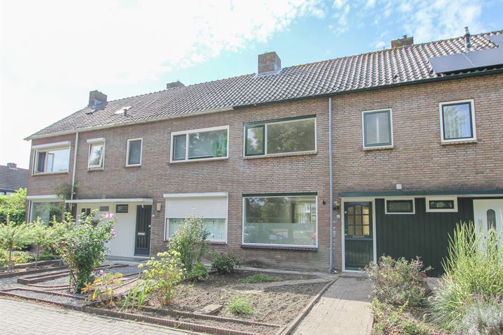 Bekijk foto 2 van Bellamystraat 85