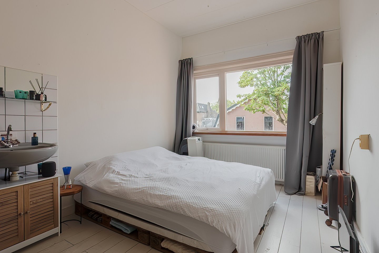 Bekijk foto 5 van Emmastraat 18