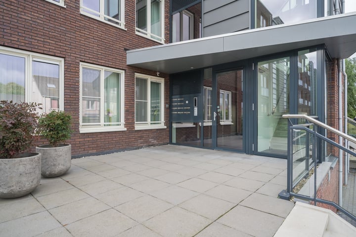 Bekijk foto 42 van Flitsstraat 90-202