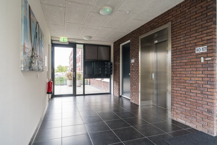 Bekijk foto 44 van Flitsstraat 90-202